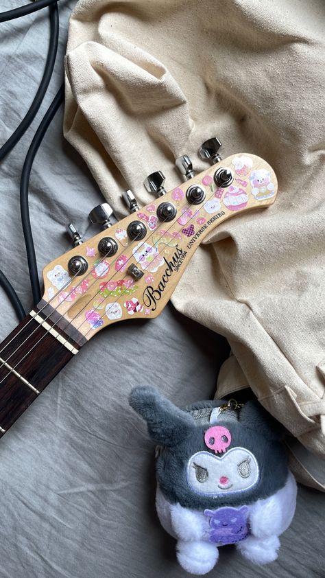 electric guitar decorated with stickers aesthetic #guitar #electricguitar #kuromi #sanrio #anime #aesthetic #band #bacchus #fender Kuromi Guitar, Decorated Guitars Stickers, Decorated Electric Guitar, Decorated Guitar, Guitar Stickers, Guitar Case, Aesthetic Stickers, Electric Guitar, Guitar