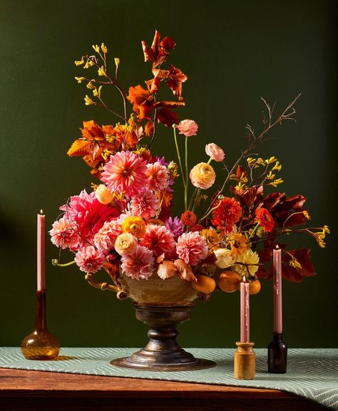 Friendsgiving Flower Arrangements, Thanksgiving Flower Centerpieces Table, Thanksgiving Arrangements Floral, Fall Floral Arrangement Ideas, Fall Fresh Flower Arrangements, Thanksgiving Floral Centerpieces, Birthday Tablescape, Thanksgiving Flower Arrangements, Cornucopia Centerpiece