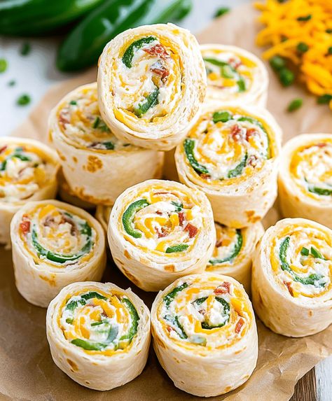 Jalapeno Popper Cream Cheese Pinwheels With Tortillas Recipe Jalapeno Popper Pinwheels, Creamy Ranch Chicken Recipe, Ranch Chicken Recipe, Creamy Ranch Chicken, Cream Cheese Pinwheels, Pinwheel Sandwiches, Tortillas Recipe, Cheese Pinwheels, Boat Food Ideas