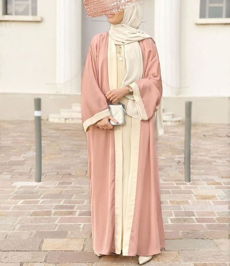 Pink Abaya, Eid Abaya, Abaya Styles, Casual Abaya, Abaya Fashion Dubai, Evening Gowns With Sleeves, Black Abaya, Dubai Style, Mode Turban