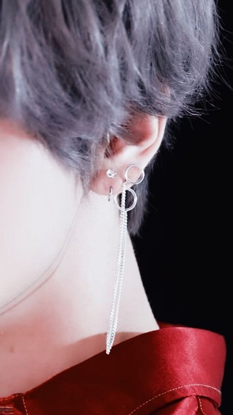 Taehyung Earrings, Jimin Jewelry, Diamond Pendant And Earrings, Bts Earrings, Kpop Earrings, Emerald Studs, Ruby Earrings Studs, Gold Jewelry Sets, Tiny Studs