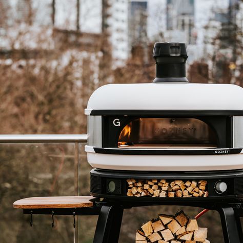 Gozney Dome, Grill Pizza Oven, Grill Pizza, Portable Oven, Gas Pizza Oven, Wood Fired Cooking, Pizza Chef, Pizza Recipes Easy, Outdoor Oven