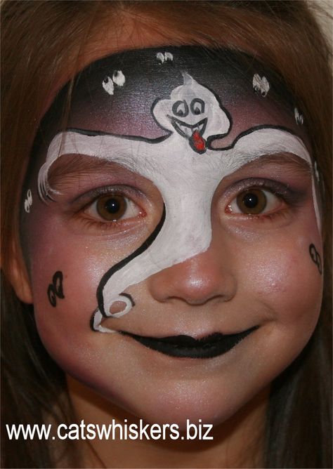 Ghost face painting design from www.catswhiskers.biz Ghost Face Paint, Scary Face Paint, Pumpkin Face Paint, Pumpkin Painting Party, Mouse Pumpkin, Unicorn Canvas, No Carve Pumpkin Decorating, Face Painting Easy, Monster Face