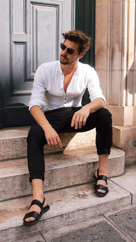 Parisian Men, Leather Sandals Outfit, Outfits Hombre, Mens Leather Sandals, Denim Shirt Men, Hipster Mens Fashion, Sandals Outfit, Men Stylish Dress, Americana Fashion