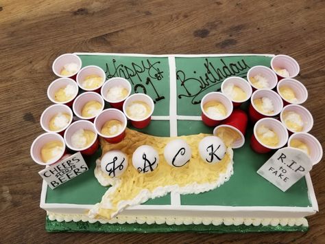 Beer Pong Cupcakes, Beer Pong Cake, Birthday Cake Beer, Beer Cakes, Guys 21st Birthday, 21st Birthday Cakes, Beer Cake, 21st Birthday Cake, Beer Pong