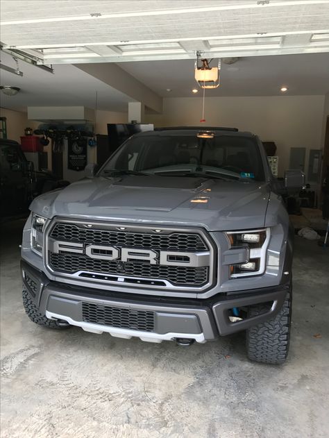 2018 Ford Raptor- LeadFoot Ford Off Road, Lifted Ford Truck, Ford 150, Ford Endeavour, Big Ford Trucks, Ford Girl, Ford F150 Raptor, Ford Trucks F150, Truck Bed Covers