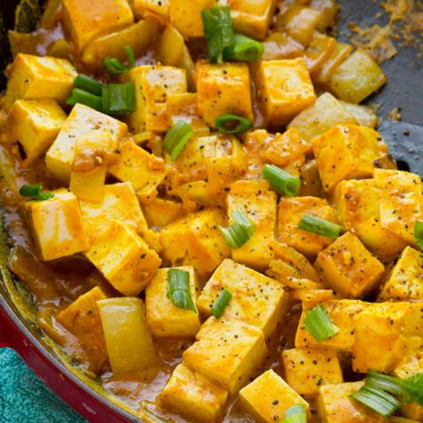 Peanut Butter Tofu with rice - Print Peanut Sauce Tofu, Tofu With Rice, Peanut Butter Tofu, Fluffy Jasmine Rice, Butter Tofu, Spicy Peanut Butter, Peanut Tofu, Tofu Cubes, Vegan Staples