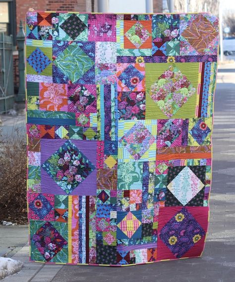 Hidden Agenda Quilt Kit featuring Anna Maria Horner Anna Maria Horner Fabric, Kaffe Fassett Quilts, Charity Gifts, Anna Maria Horner, Hidden Agenda, Boho Quilt, Quick Quilt, Scrappy Quilt Patterns, Scrap Busters