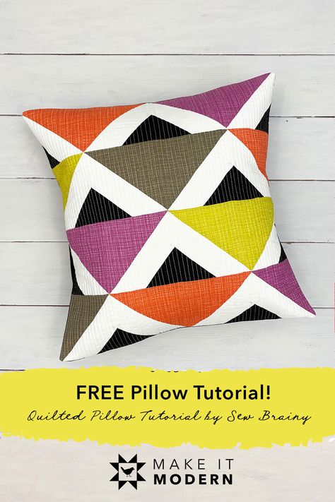 Pillows To Sew Ideas, Modern Quilted Pillow Covers, Quilted Pillow Covers Free Pattern, Quilt Pillow Pattern, Sewing Pillow Patterns, Quilted Throw Pillow, Pillow Quilt, Quilted Pillows, Patch Pillow