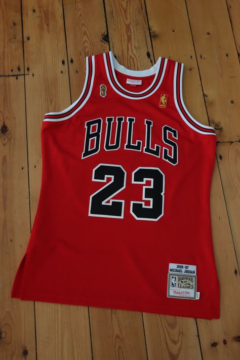 Mitchell  Ness 1996-97 Authentic Michael Jordan Road Jersey, NBA Finals patch, As worn during the Flu Game Vs Utah Jazz. Nba Jerseys, Jordans Aesthetic, Michael Jordan Jersey, Jordan Jersey, Jordan Dress, Jordan Bulls, Nba Jersey, Athletic Fashion, Simple Trendy Outfits