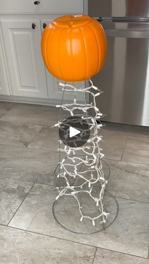 Diy Halloween Projects, Witch Broom, Halloween Projects, Wreath Ideas, Halloween Decoration, Diy Home Crafts, Diy Halloween, Holiday Decorations, Fall Crafts