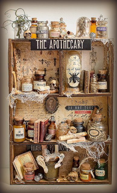 Witchy China Hutch, Miniature Oddities Diy, Miniature Apothecary Cabinet, Miniature Halloween Decorations, Goth Miniatures, Miniature Crafts Diy How To Make, Apothecary Crafts, Fairy Apothecary, Fairy Skeleton