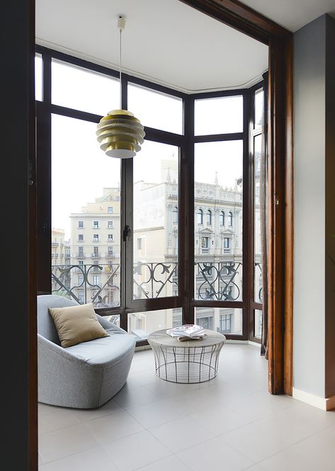 Barcelona Spain Apartments, Barcelona Penthouse, Barcelona Flat, Spain Apartment, Paris Tourist, Barcelona Apartment, Space Apartments, Life Vision, Life Vision Board