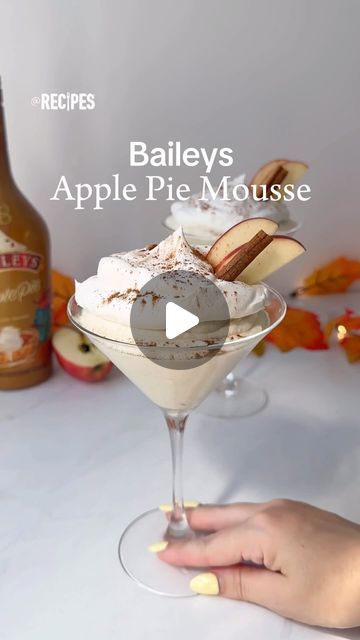 Recipes on Instagram: "With autumn on the way, this Baileys Apple Pie Mousse is just right for a cozy night in 🍎

Ingredients:
-1 cup white chocolate chips
-1/2 cup heavy cream, simmered
-1/4 cup Baileys Apple Pie liqueur
-1 cup cold heavy cream
-1/2 tsp. cinnamon
-whipped cream, apples, cinnamon sticks & ground cinnamon for garnish

#baileysapplepiemousse #baileysapplepie #boozydesserts #appledesserts #baileysdesserts #baileys #fallrecipes" Cheesecake Cups Recipe, Cheesecake Cups, Tv Chefs, Snowman Christmas Decorations, Boozy Desserts, Dessert Dips, Apple Desserts, White Chocolate Chips, Fruit Desserts