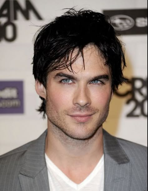 Celebrities With Brown Hair, Ian Salvatore, Brandon Arreaga, Ian Somerhalder Vampire, Hairstyles Anime, Damon Salvatore Vampire, Ian Joseph Somerhalder, Ian Somerhalder Vampire Diaries, Blue Eyed Men