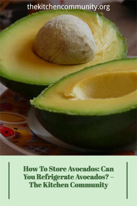 Avocados are known for their difficulty. They are delicious when ripe. But working out when exactly they are ripe is very difficult. They seem to only be ready to eat for about 7 minutes. They are also one of the most difficult foods to store. Avocados need to be stored differently when they are whole and when cut open. How to store avocado can be tricky whether you have a cut avocado or uncut avocado. Foods For Clear Skin, Avocado Smoothie Recipe, Avocado Blt, Avocado Benefits, Hearty Snacks, Resep Smoothie, Avocado Health Benefits, Shrimp Avocado, Avocado Seed