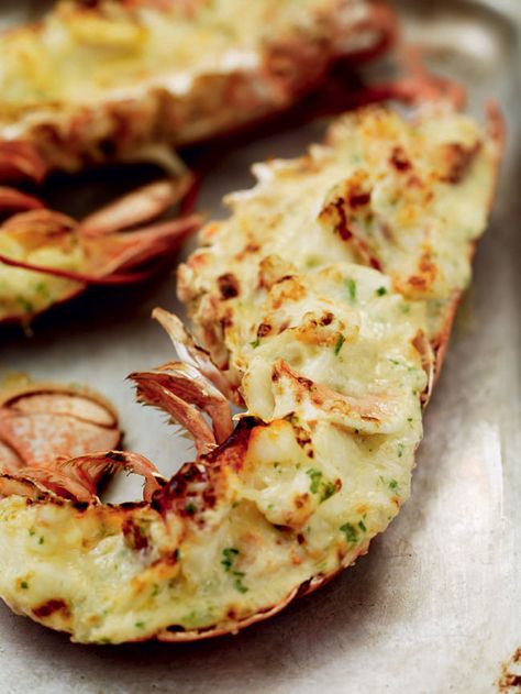 This dish gained a bad reputation during the Seventies and Eighties because it was often cooked so badly – drowned in an overpowering sea of rich, cheesy sauce. If it’s made with a just a little sauce that’s been carefully flavoured with small amounts of mustard, tarragon and Gruyère, it’s still one of the best hot lobster dishes there is. Lobster Thermidor, Plating Food, Presentation Food, Lobster Dishes, Grilled Lobster, How To Cook Lobster, Italian Foods, Shellfish Recipes, Lobster Recipes