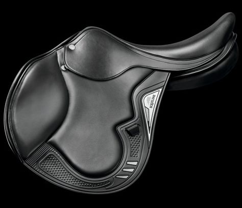 JUMPING SADDLE EQUILINE SADDLE DIVISION DYNAMIC MODEL - 2719 Dressage Tack, English Horse Tack, Horse Dance, Jumping Saddle, Equestrian Fashion, Horse Equipment, Horse Gear, English Riding, Horse Blankets