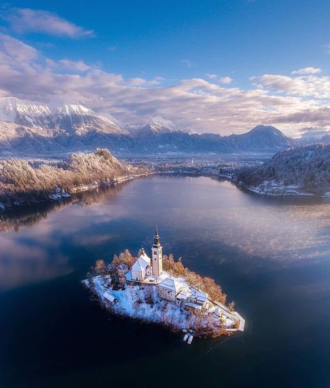 @slovenian_landscape_beauties shared a photo on Instagram: “Lake Bled in winter 🗻💒❄️🇸🇮 . Repost @jurij_pelc . . . #slovenian_landscape_beauties #visitslovenia #ifeelslovenia #bled #blejskojezero…” • Jan 19, 2021 at 3:06pm UTC Visit Slovenia, Lake Bled, Travel Aesthetic, Slovenia, A Photo, Lake, Water, Travel, On Instagram