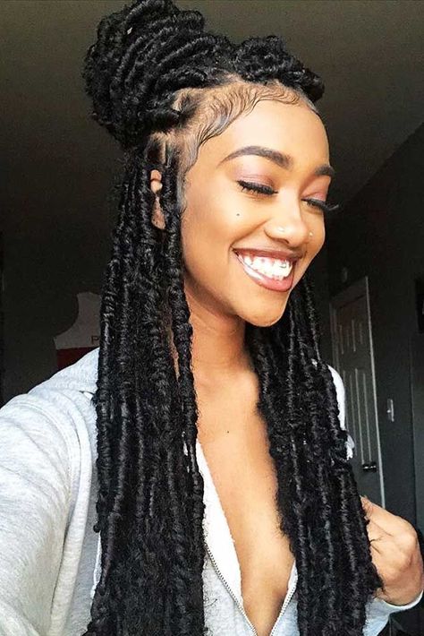 Sumptuous Half-Up Bun For Natural Hair #crochetbraids #braids #longhair #bun ❤️ Do you know how many cool hairstyles you can create with crochet braids? Curly updos, braided bob styles and lots of cute ideas are here! ❤️ See more: http://lovehairstyles.com/crochet-braids-ideas/ #lovehairstyles #hair #hairstyles #haircuts Easy Formal Hairstyles, Faux Locs Hairstyles, Pelo Afro, Girls Braids, Locs Hairstyles, Linnet, Formal Hairstyles, Box Braids Hairstyles, Faux Locs