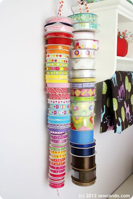 Clever way to store ribbon spools Shoe Organization Diy, Shoe Storage Diy, Ribbon Holders, Ribbon Organization, Diy Shoe Storage, Shoe Organization, Craft Storage Ideas, Ribbon Storage, Craft Sewing Room