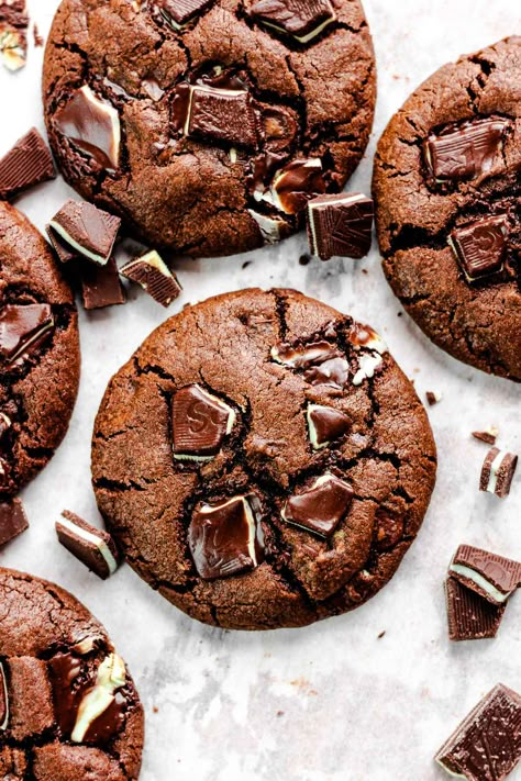 Double chocolate cookies with Andes Mints, peppermint extract and cocoa powder. Andes Chocolate Chip Cookies, Andes Mint Chip Cookies, Andes Chocolate Cookies, Mint Choc Chip Cookies, Cookies With Andes Mint Chips, Chocolate Cookies With Mint Chips, Christmas Cookies Mint, Andes Mint Chocolate Chip Cookies, Healthy Mint Chocolate Chip Cookies