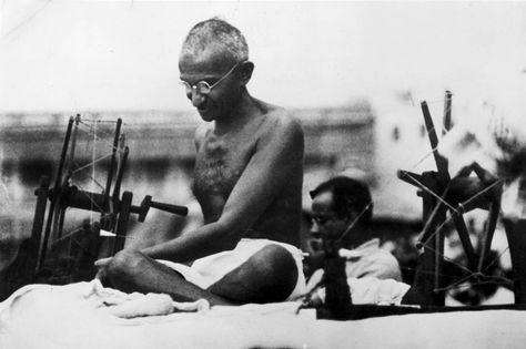 5 Things Mahatma Gandhi Said About Sanitation - Briefly - WSJ Subhas Chandra Bose, Arte Yoga, Indira Gandhi, Imagine John Lennon, Civil Disobedience, Visakhapatnam, Iconic Photos, Mahatma Gandhi, Signed Photo