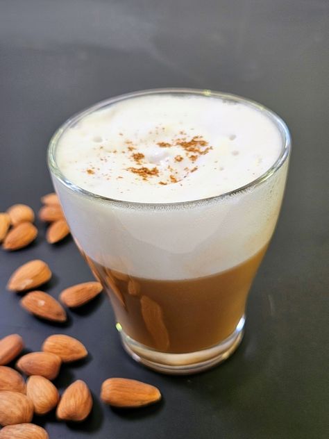 Nut Milk Recipe, Almond Milk Recipes, Almond Nut, Barista Fashion, Homemade Almond Milk, Nut Milk Bag, Milk Foam, Vegan Milk, Raw Almonds