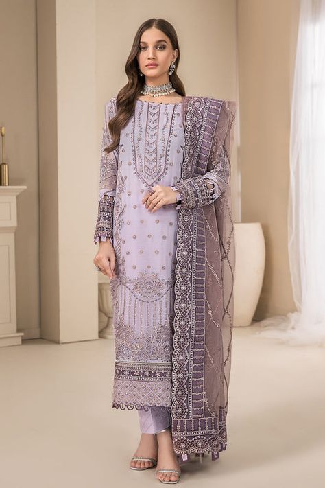 Shop Premium Pakistani Salwar Kameez Dresses Online in the USA. Unique and Beautiful Indian Salwar Kameez Suits for Formal, Casual, and Festive Wear. Pakistani Salwar Suit, Indian Salwar, Pakistani Salwar, Organza Sleeves, Dress Salwar Kameez, Indian Salwar Kameez, Pakistani Salwar Kameez, Ethnic Looks, Organza Dupatta