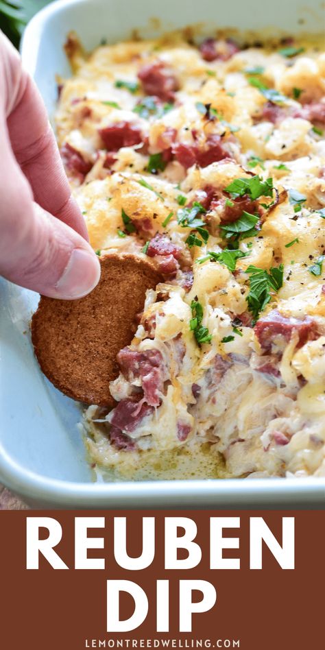 Reuben Dip Recipe, Reuben Dip, Dip Recipes Hot, Potato Soup Crock Pot, Reuben Sandwich, Delicious Appetizer Recipes, Party Appetizers Easy, Corned Beef, Best Appetizers