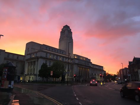 Leeds University Aesthetic, Vf Logo, Uni Vibes, Leeds University, 2023 Mood, Leeds Uk, Uk Trip, Ideal World, Student Living