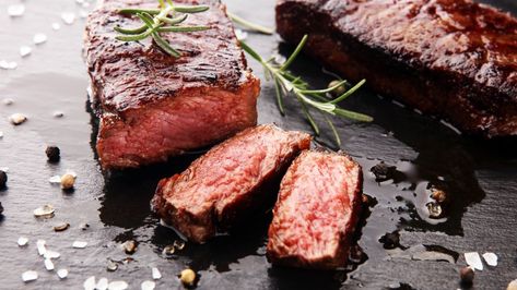 Rump Steak Recipes, Bobby Flay Steak, Steak Package, Steak Gift, Steak Menu, Roast Steak, Beef Entrees, Bobby Flay Recipes, Frozen Beef