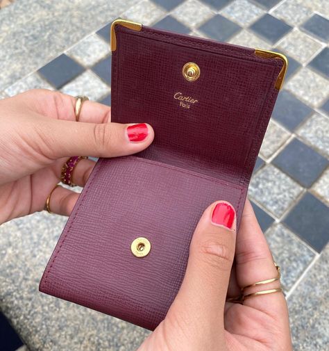 🤎❤️🤎❤️ #viange [ Vintage , Cartier , Purse , Coin purse , Aesthetic ] Coin Purse Aesthetic, Cartier Purse, Purse Aesthetic, Leather Bags, Vintage Cartier, Cartier, Leather Bag, Coin Purse, Coin