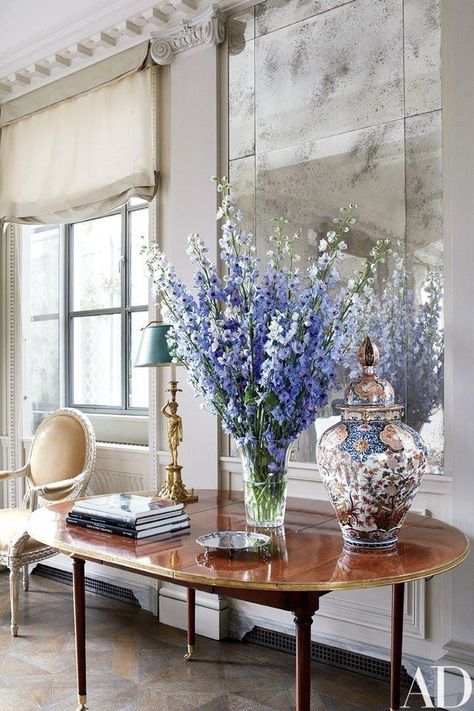 Crystal Vase Decor, Upper East Side Penthouse, Manhattan Penthouse, Penthouse Apartment, Crystal Vase, Cheap Decor, Thailand Travel, Architectural Digest, Autumn Home