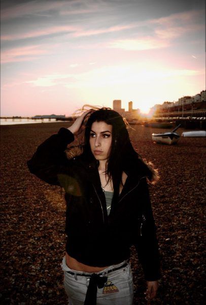 Young Amy Winehouse, Amy Winehouse Frank, Amy Winehouse Style, Amy W, Amazing Amy, Brighton England, Brighton Beach, Amy Winehouse, Back To Black