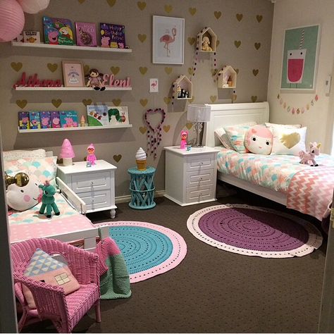 Kawaii Furniture, Sister Bedroom, Shared Girls Room, Sister Room, Shared Girls Bedroom, Diy Girls, Toddler Girl Room, Dekorasi Kamar Tidur, Princess Room