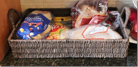 Wicker basket stores bread, rolls and pita bread.  10 Kitchen Organization tips! Kitchen Organization Tips, Car Organization Diy, Bread Buns, How To Store Bread, Kitchen Basket Storage, Clothes Closet Organization, Bread Storage, Kitchen Organization Diy, Meal Preparation