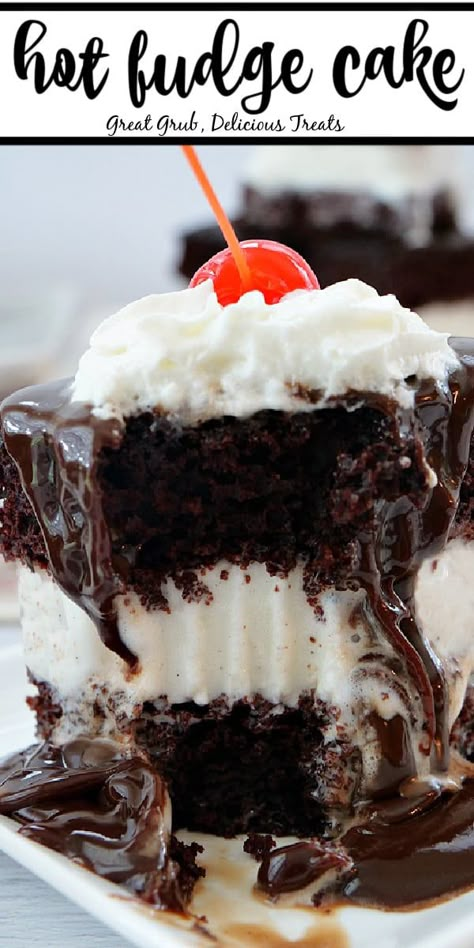 Hot Fudge Cake Delight, Old Fashioned Hot Fudge Sundae Cake, Hot Fudge Ice Cream Cake, Hot Fudge Ice Cream Bar Dessert, Easy Rich Desserts, Summer Chocolate Cake, I’ve Cream Cake Recipes, Chocolate Cream Cake Recipe, Chocolate Cake Desserts Ideas