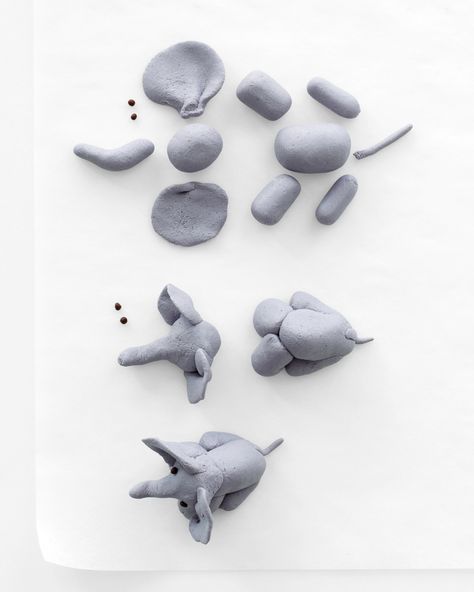 Marzipan Recipe, Marzipan Cake, Elephant Cake Toppers, Elephant Cakes, Fondant Animals, Fondant Tutorial, Fondant Figures, Sugar Craft, Clay Animals