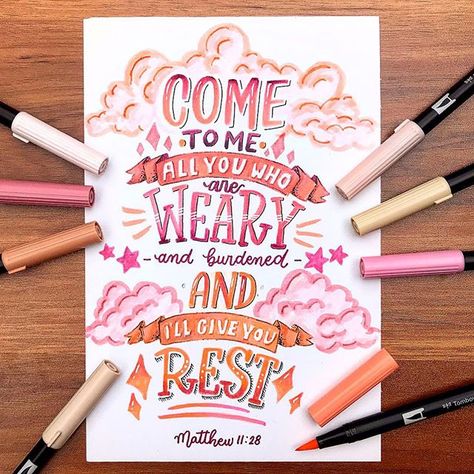 #30DaysOfBibleLettering su Instagram: "Absolutely beautiful art by @lianasletters Day11/#30daysofbiblelettering" Calligraphy Art Quotes, Brush Lettering Quotes, Calligraphy Doodles, Brush Pen Lettering, Doodle Quotes, Hand Lettering Inspiration, Hand Lettering Art, Hand Lettering Alphabet, Calligraphy Quotes