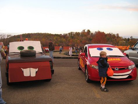 cute trunk or treat cars theme Trunk Or Treat Ideas, Tow Mater, Car Themes, Treat Ideas, Trunk Or Treat, Theme Halloween, Fall Ideas, Halloween Activities, Dollar Store Crafts