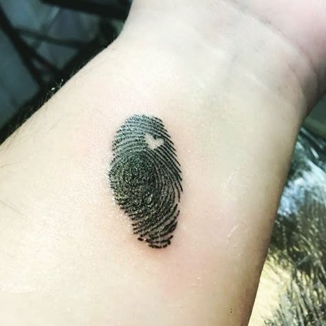 Thumbprint Tattoo, Fingerprint Tattoo, Fingerprint Tattoos, Tattoos For Dad Memorial, Motherhood Tattoos, Mom Tattoo Designs, Mother Tattoos, Eagle Tattoos