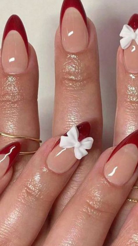 Red Tip Nails, Nails Long Square, Bow Nail Designs, Sophisticated Nails, Money Nails, Natural Nails Manicure, Popular Nail Colors, Bow Nails, Chic Nail Designs