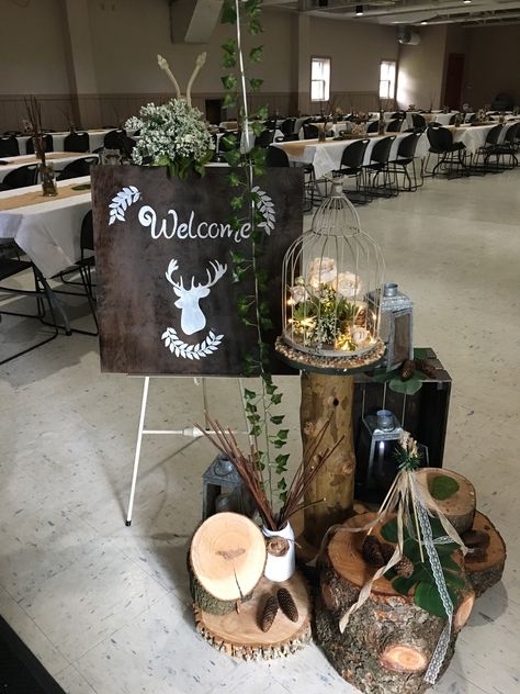 Baby Shower Entrance Table, Entry Arch, Entrance Table, Entrance Sign, Party Food And Drinks, Entrance Decor, Woodland Theme, Baby Shower Signs, Woodland Baby