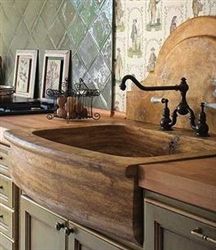 travertine stone kitchen sink Kohler Farmhouse Sink, Stone Farmhouse Sink, Gold Cabinet, Sink Ideas, Stone Farmhouse, Casa Country, Farmhouse Sink Kitchen, Farmhouse Style Kitchen, Trendy Kitchen