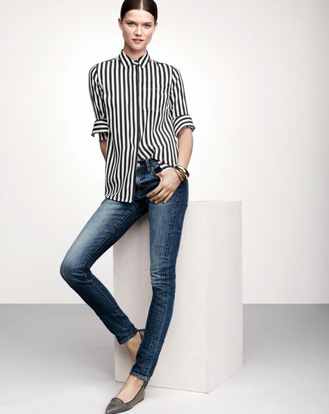 J.Crew women's classic silk shirt and bracelets. To preorder call 800 261 7422 or email erica@jcrew.com. Jcrew Style Inspiration, J Crew Looks, Jcrew Style, Girl Blogger, Shoulder Dresses, Shoulder Tops, Stripe Shirt, Jcrew Women, Elegant Shirt