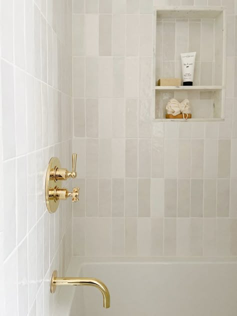 Beach’s Bathroom, Chevron Marble Floor Bathroom, Modern Tile Wainscoting Bathroom, Standard Size Walk In Shower, All White Master Bath, Bathroom Tile Ideas Neutral, Bathroom Accent Wall Tile, Creamy Bathroom, Small Neutral Bathroom