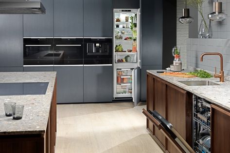 Electrolux Kitchen, Professional Kitchen Design, Ikea New, Product Showcase, New Kitchen Designs, Kitchen Remodel Design, Design Your Kitchen, Kitchen Range, Custom Kitchens