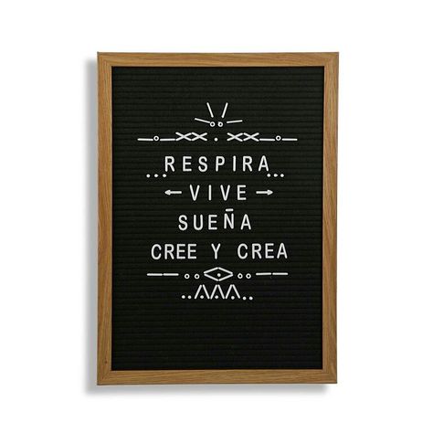 Cuadros con mensajes, ideales para decorar tus paredes... Board Quotes, Felt Board, Spanish Quotes, Letter Board, Dream House, Iphone, Quotes, Art