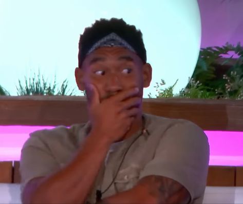 Love Island Memes Funny, No Brain Cells, Mood Faces, Face Reaction, Straight Face, Face Meme, Brain Cells, Happy Thanksgiving Quotes, Reaction Pic